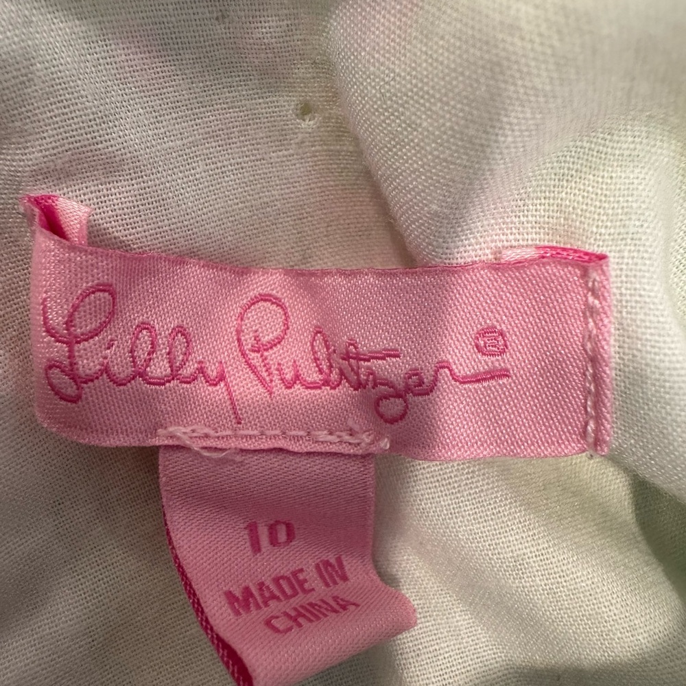 Adorable Lilly Pulitzer Pink, Green and White.
